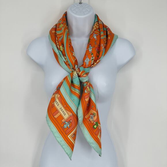 HERMES Donner La Main Carre 100% Silk Geometric Scarf 90cm Square Orange - Picture 12 of 15